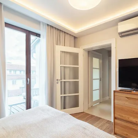 Grand - Superior In A Luxury Closed Estate Appartement